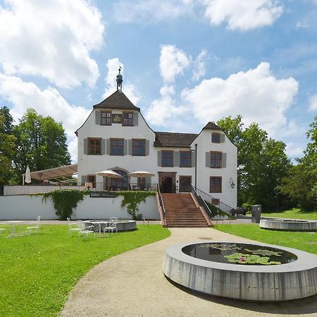 Hotel Im Schlosspark Binningen 외부 사진