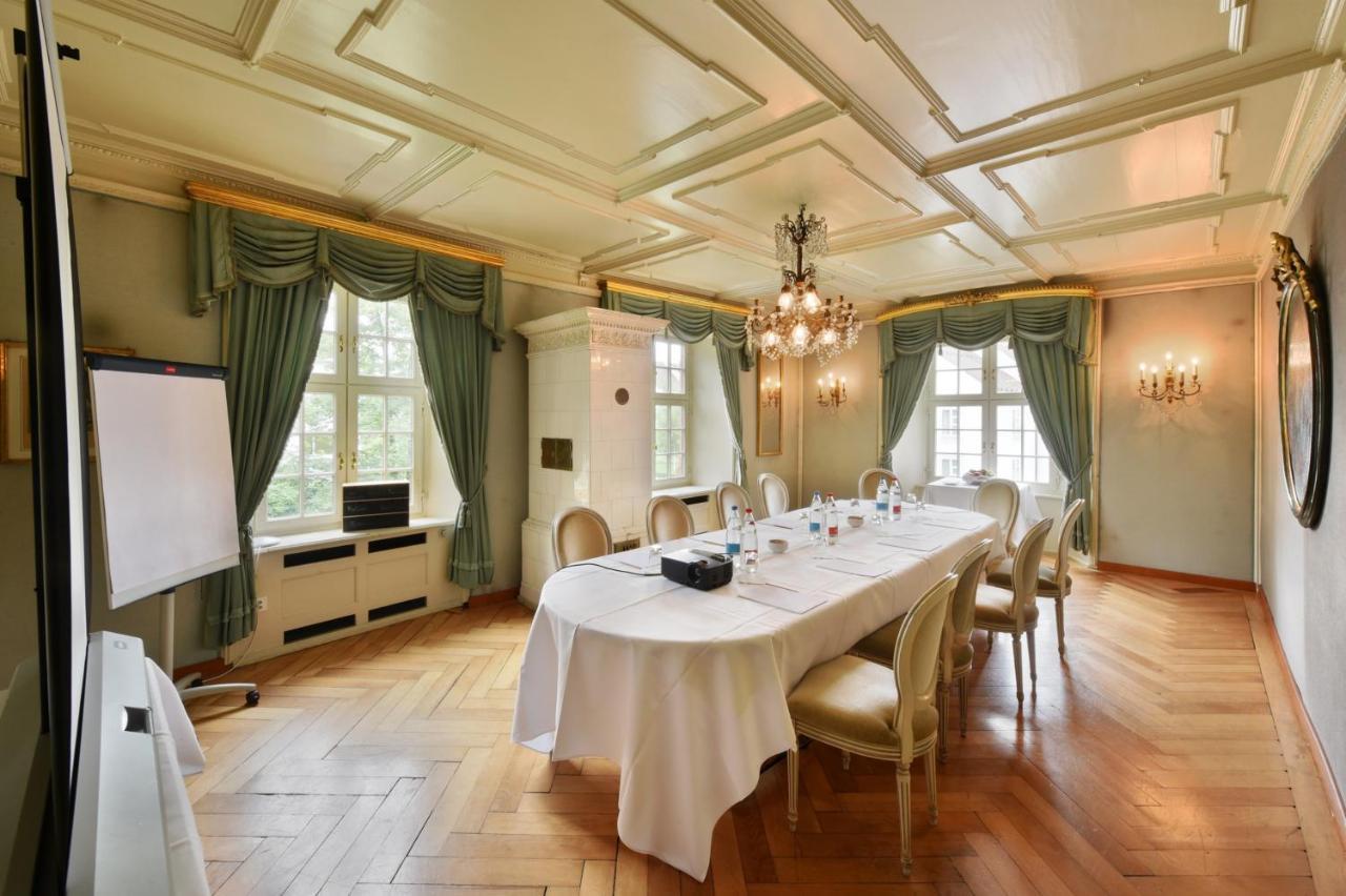 Hotel Im Schlosspark Binningen 외부 사진