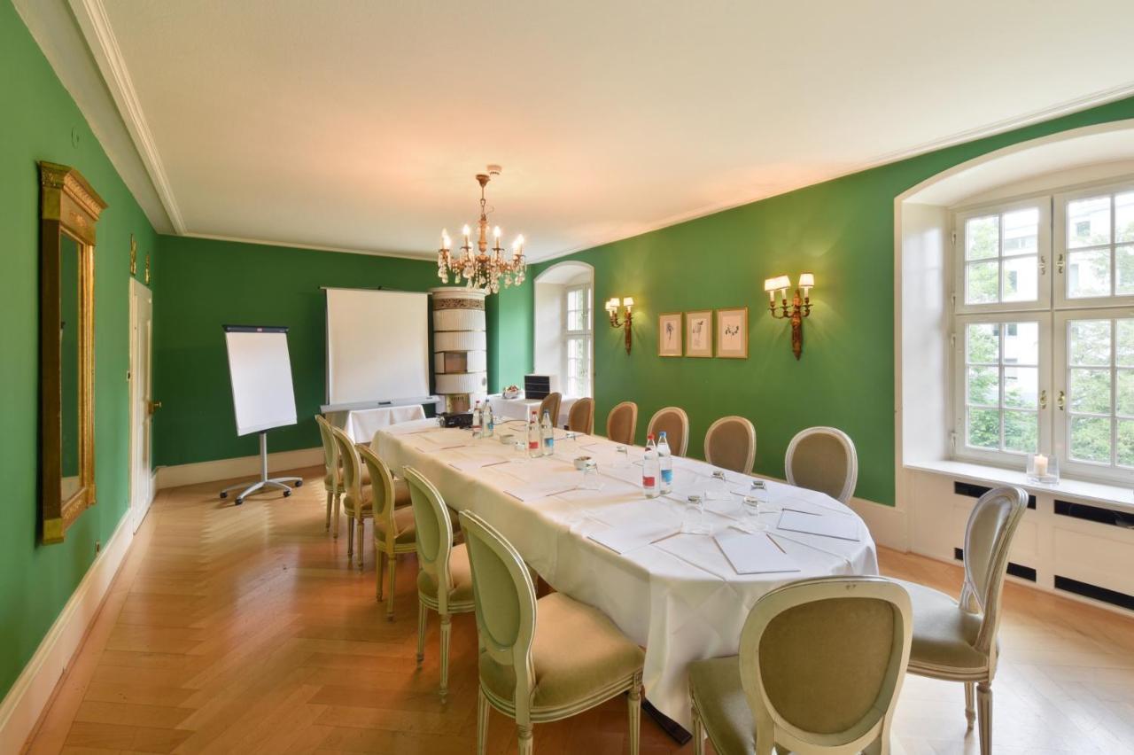 Hotel Im Schlosspark Binningen 외부 사진