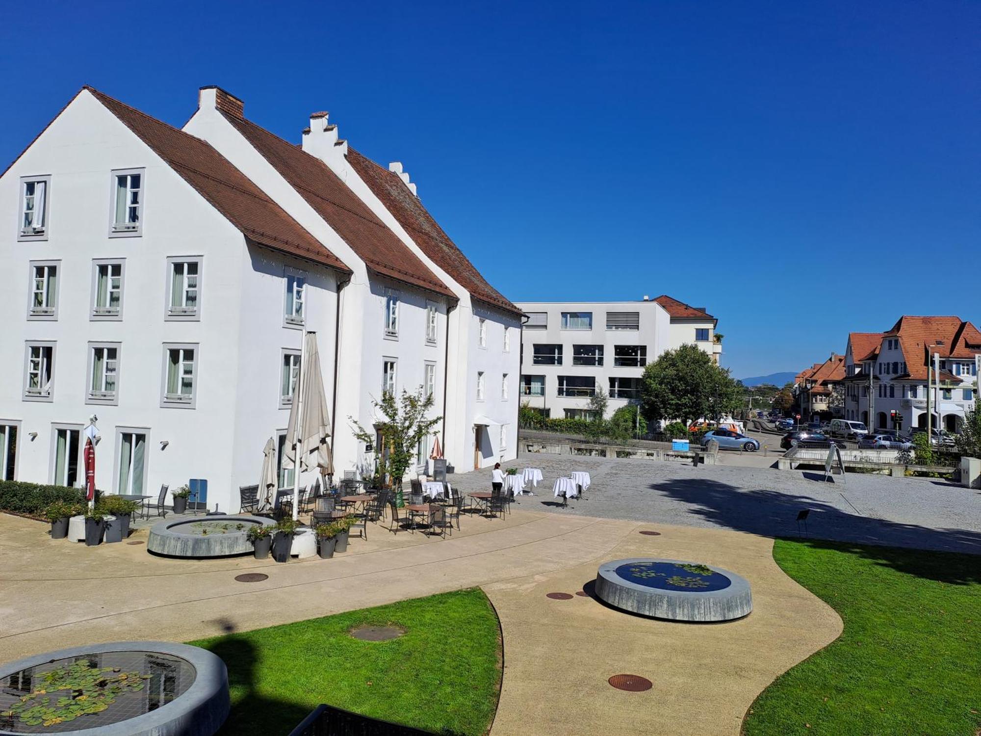 Hotel Im Schlosspark Binningen 외부 사진