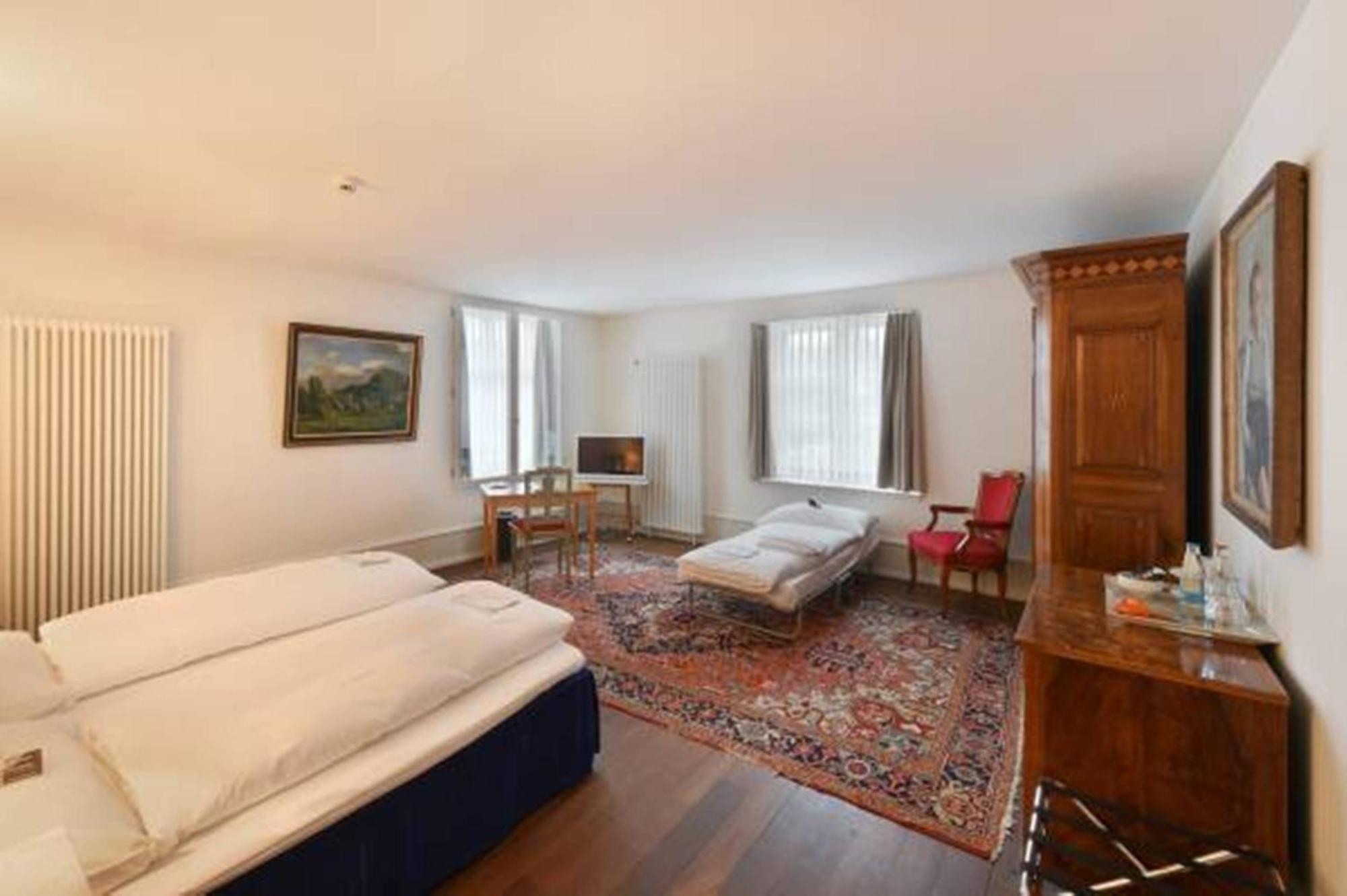 Hotel Im Schlosspark Binningen 외부 사진