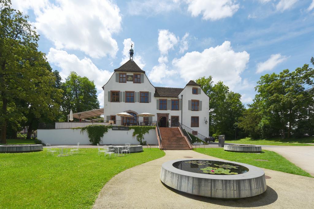 Hotel Im Schlosspark Binningen 외부 사진